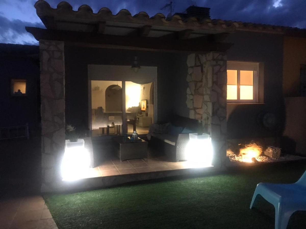 Casa En L Escala Con Piscina Y Wifi Free Villa L' Escala Eksteriør billede