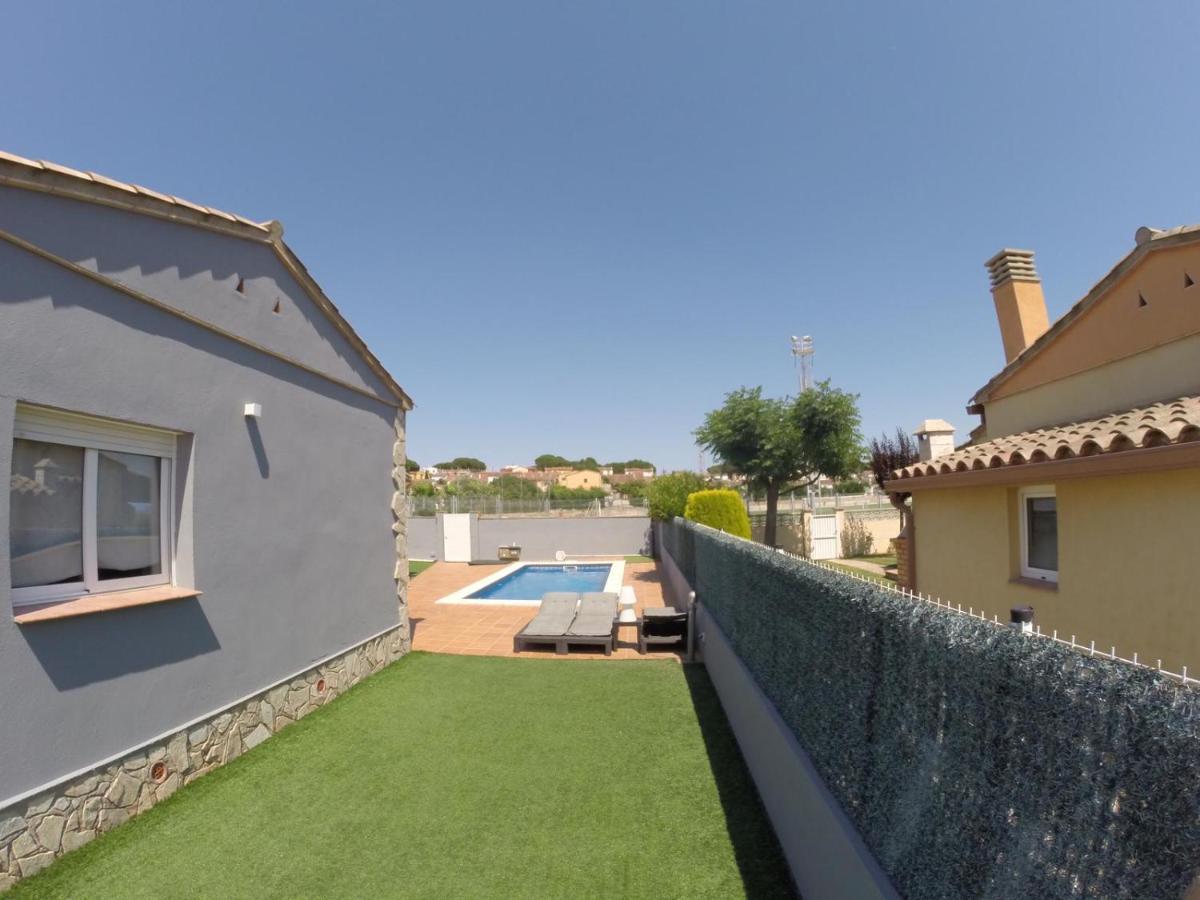 Casa En L Escala Con Piscina Y Wifi Free Villa L' Escala Eksteriør billede