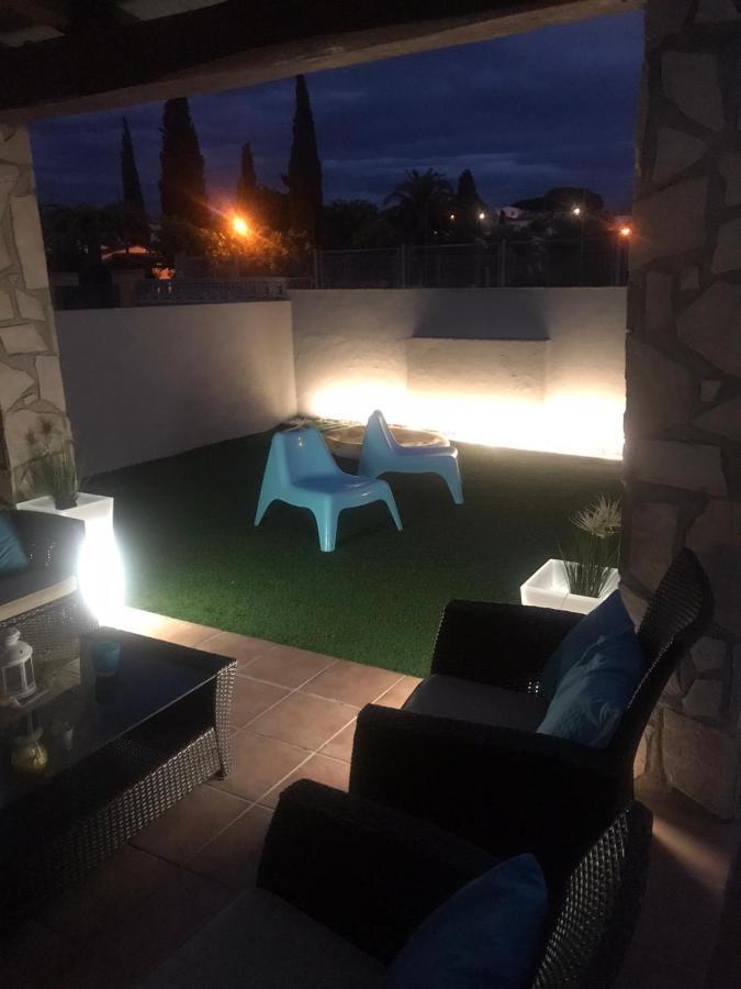Casa En L Escala Con Piscina Y Wifi Free Villa L' Escala Eksteriør billede